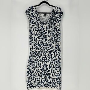 ANN TAYLOR‎ SCOOP NECK DRESS NWOT  FULLY LINED FLATTERING FIT  DRESS UP OR DOWN